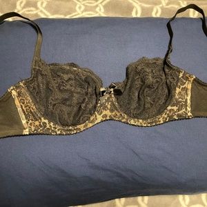 Victoria’s Secret Unlined Lace Bra